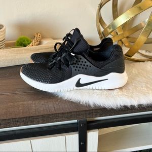 Nike Free TR V8 Training Shoes